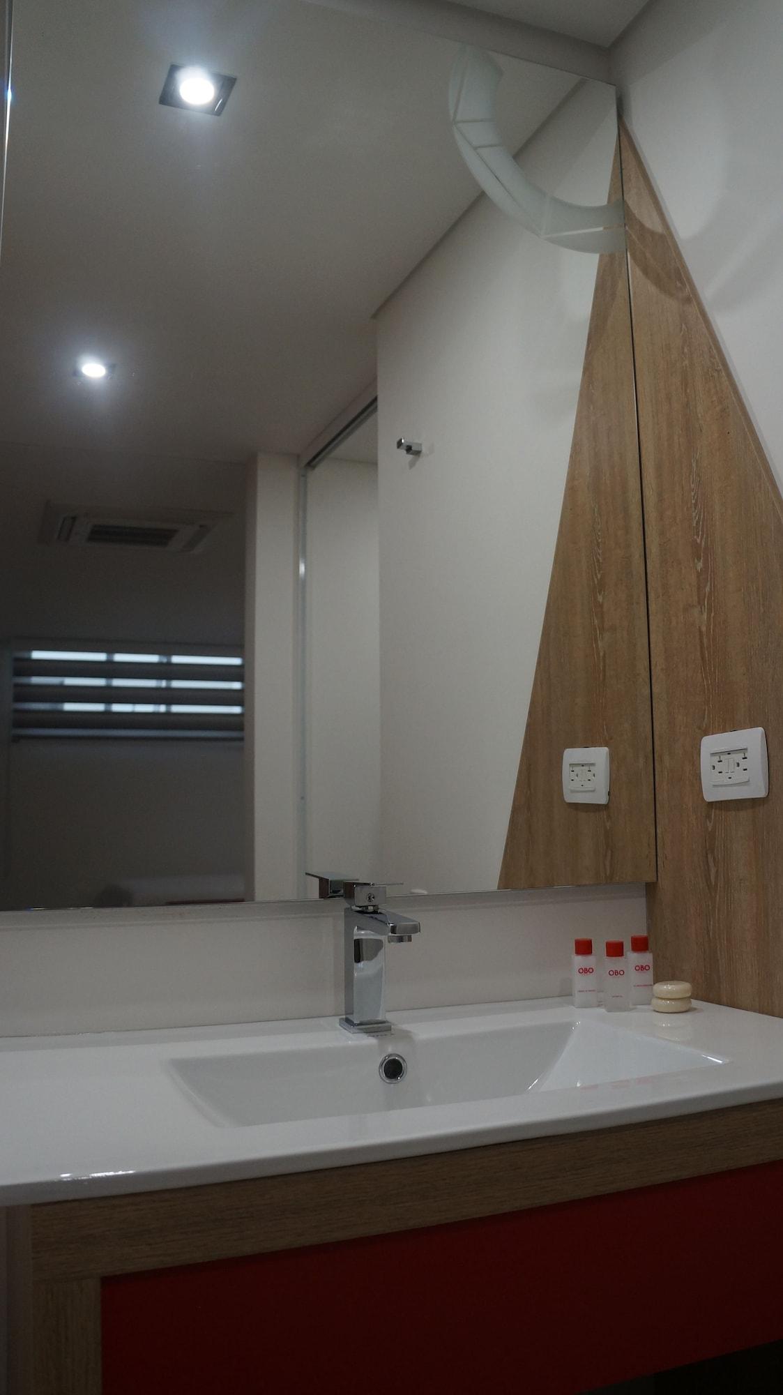 Obo 4* Medellín